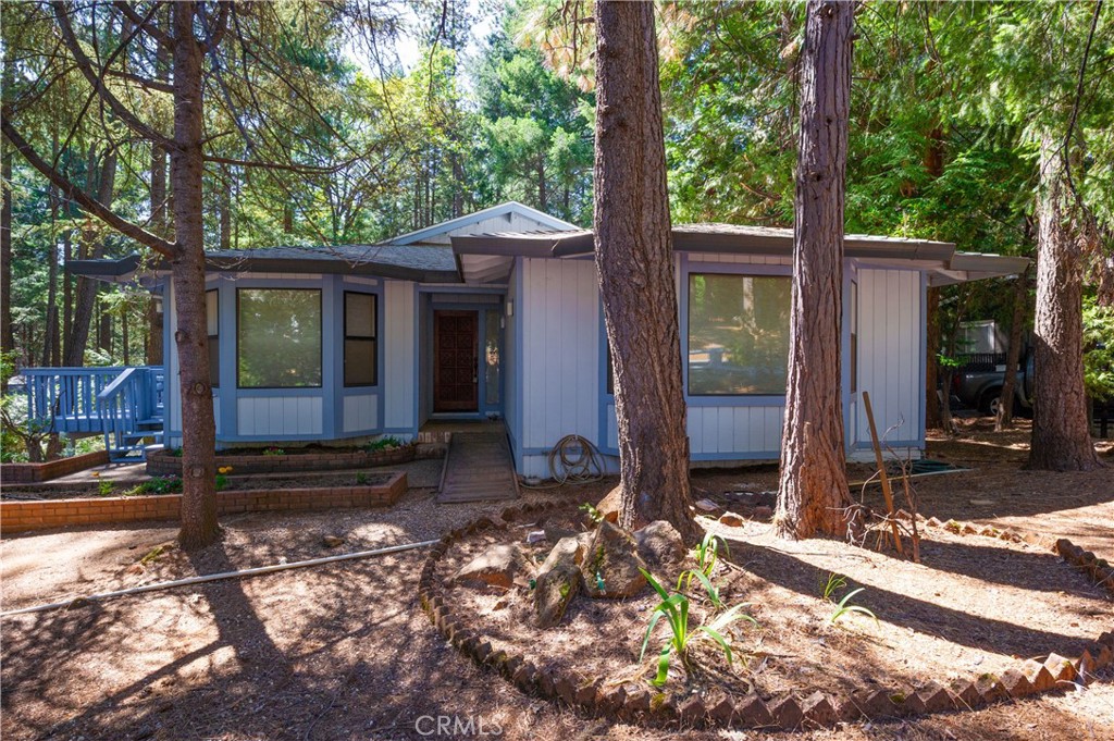 14665 Bridgeport Property Photo 3