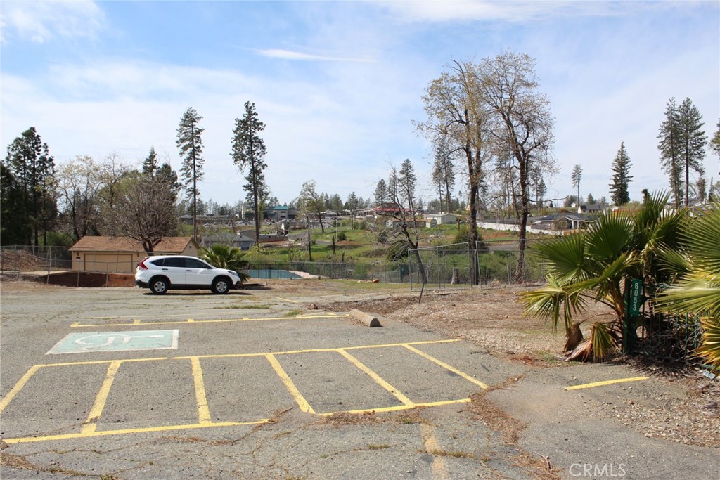6047 Clark Property Photo 4