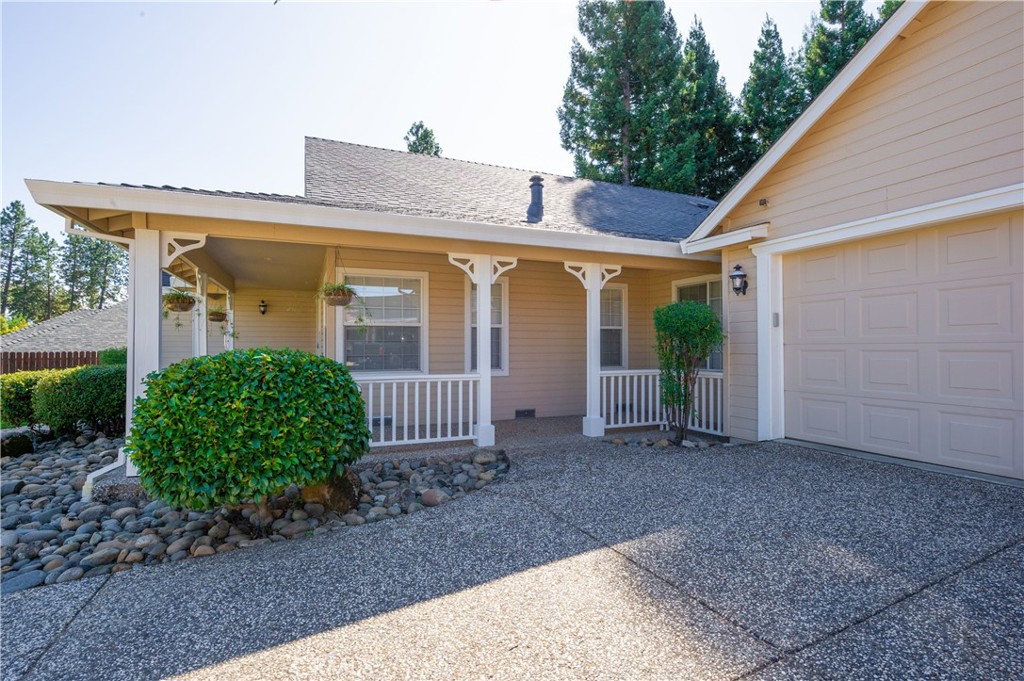 6479 Danika Court Property Photo 4