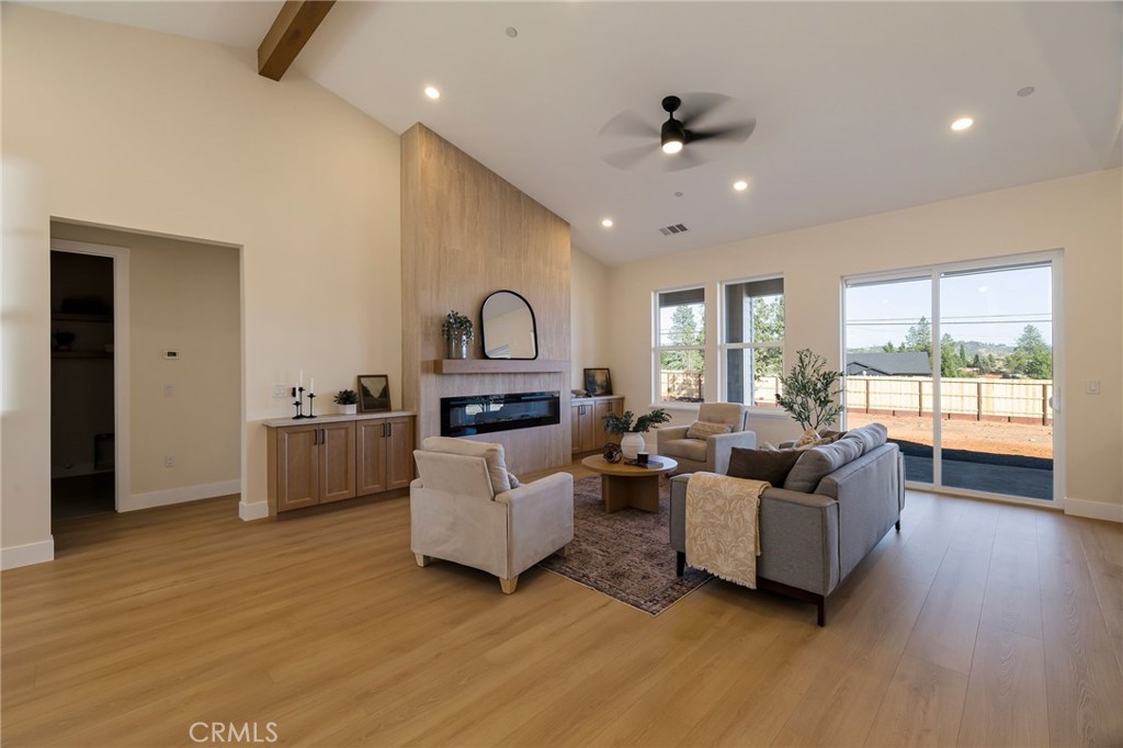 5280 Laguna Court Property Photo 10