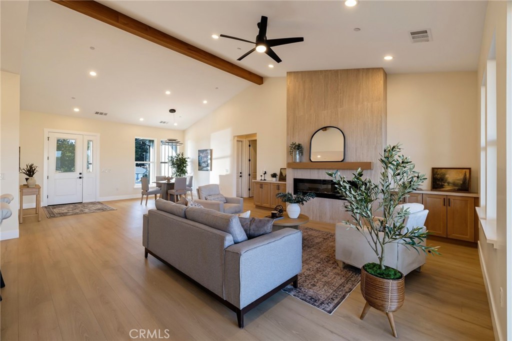 5280 Laguna Court Property Photo 14