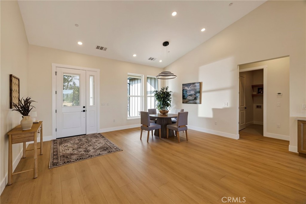 5280 Laguna Court Property Photo 26