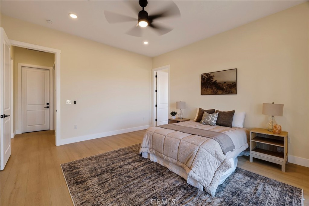 5280 Laguna Court Property Photo 29