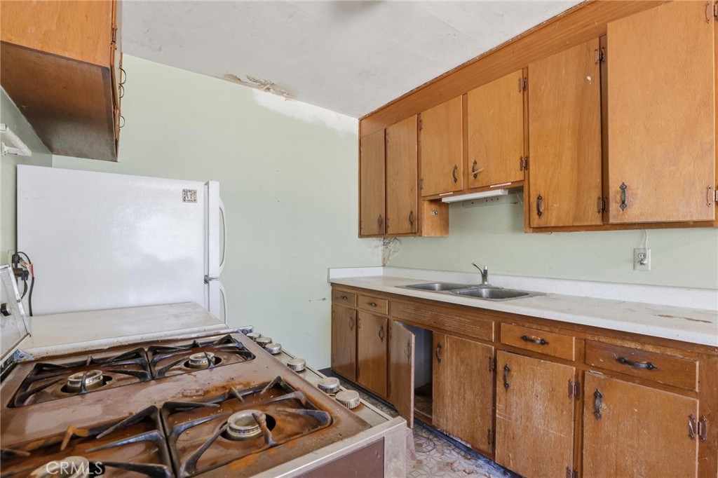 3365 Argonaut Avenue Property Photo 11