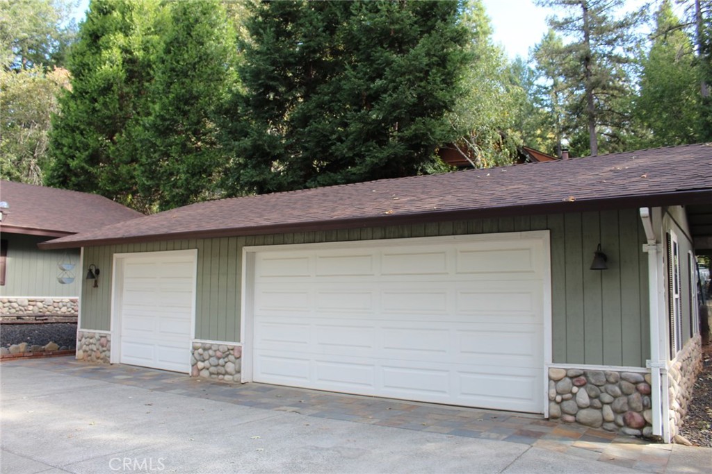 6145 Dalton Property Photo 5