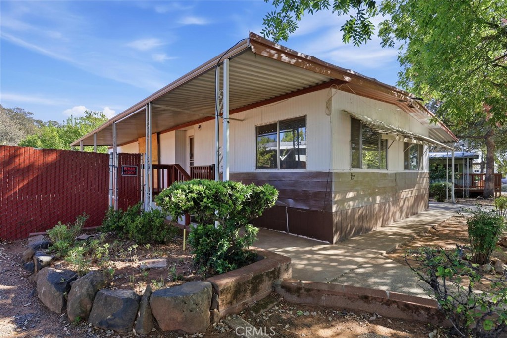5116 Royal Oaks Drive Property Photo 4