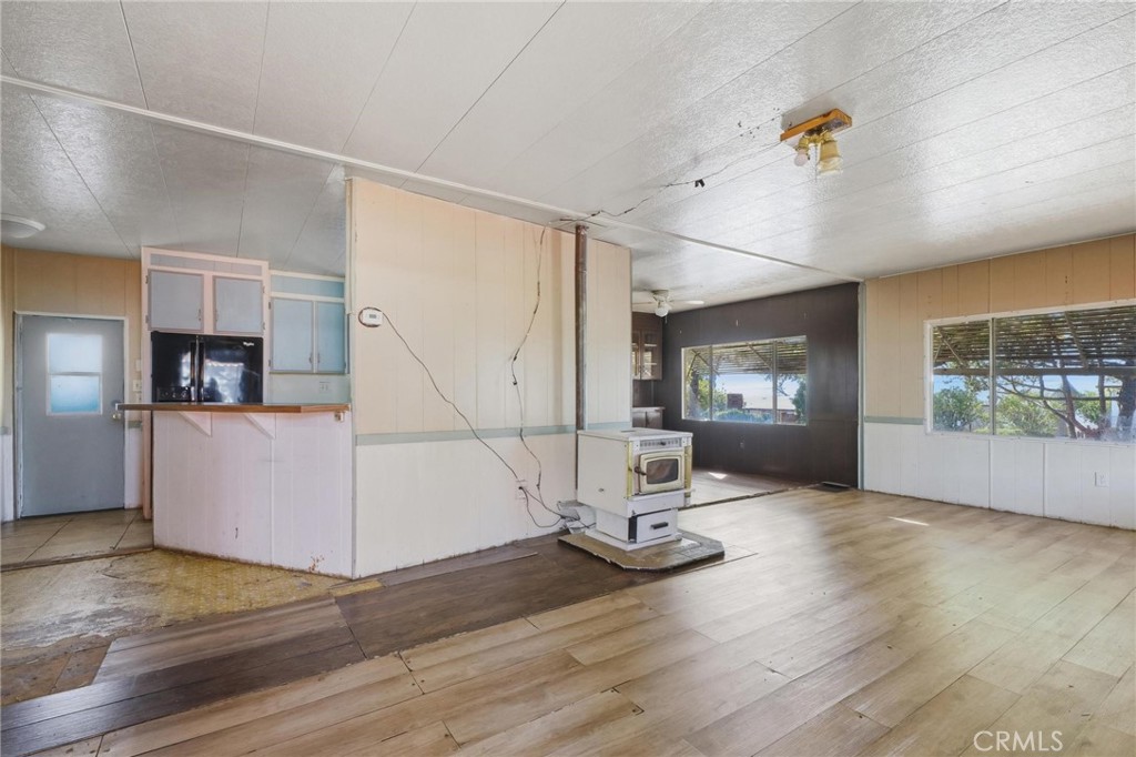5116 Royal Oaks Drive Property Photo 6