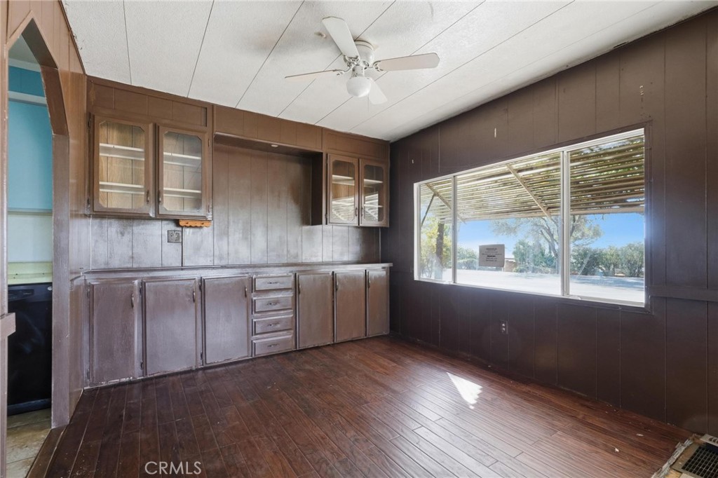 5116 Royal Oaks Drive Property Photo 9