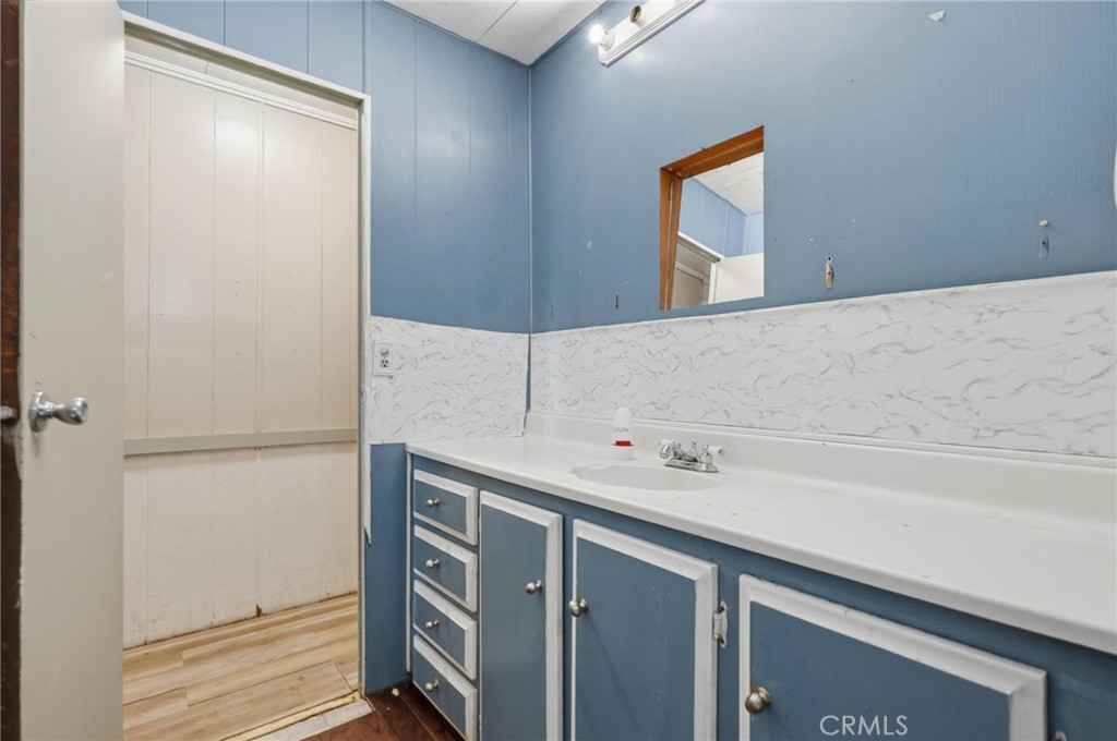 5116 Royal Oaks Drive Property Photo 18