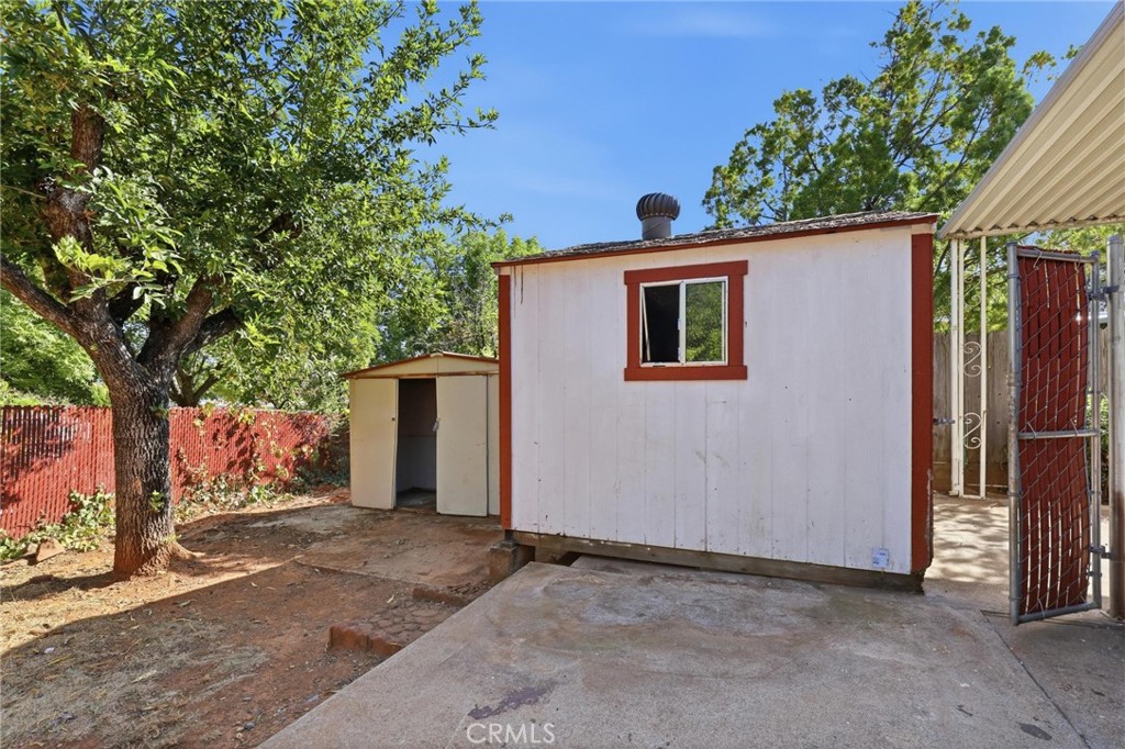 5116 Royal Oaks Drive Property Photo 28