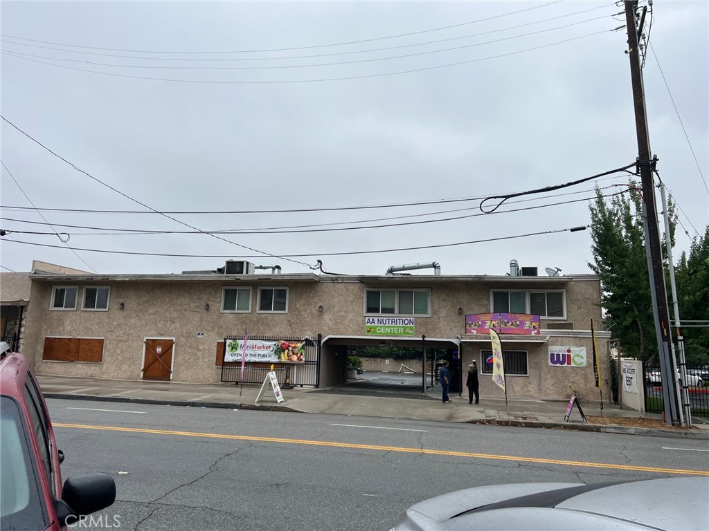 723 N D Street Property Photo 2