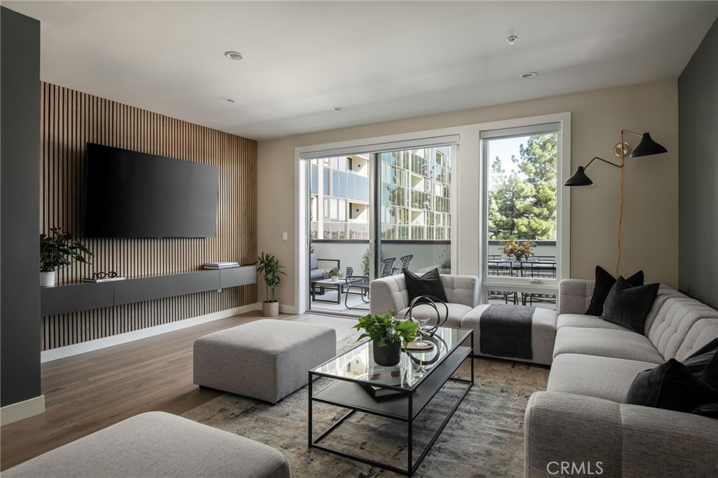 380 Cordova Street 508 Property Photo 1