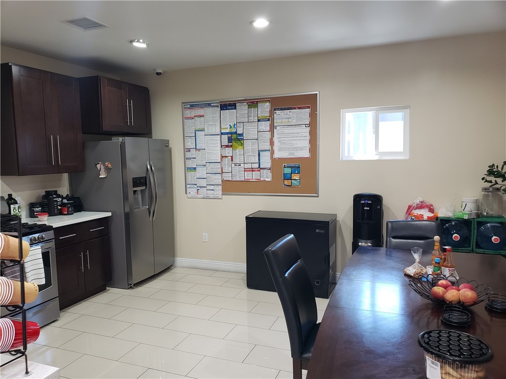 1011 Goodrich Boulevard Property Photo 8