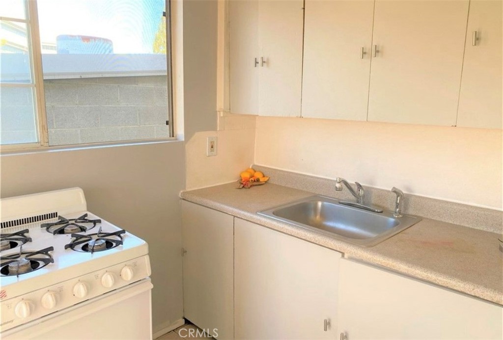 2630 2632 L Street A,b,c Property Photo 15
