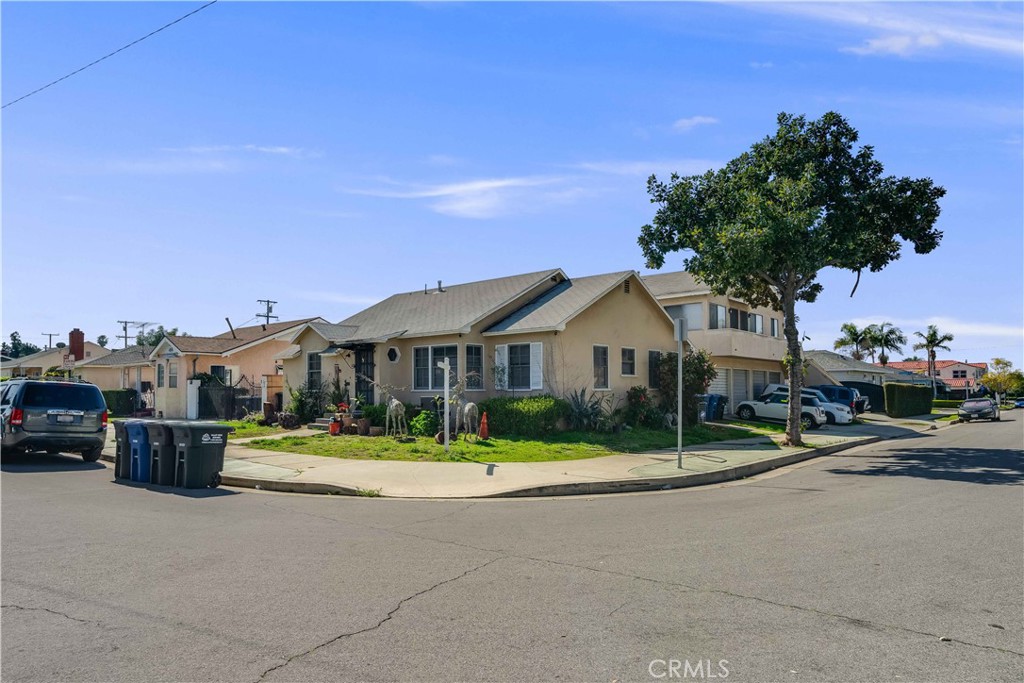 231 Blackshear Avenue Property Photo 6