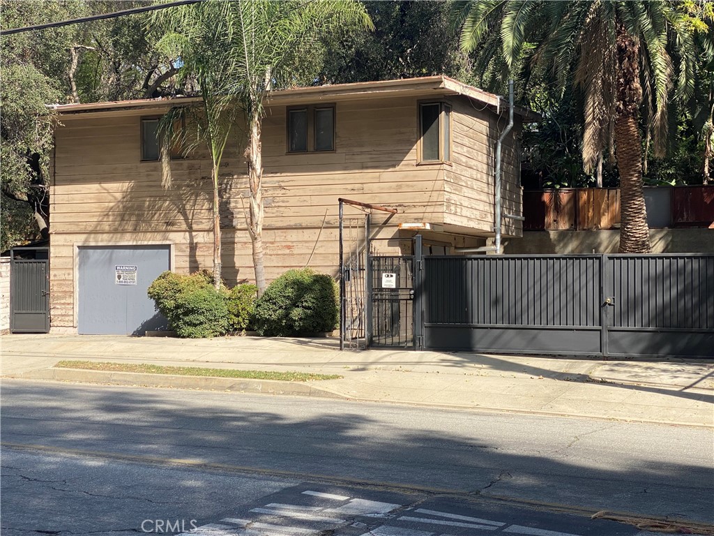 1636 Meridian Avenue Property Photo