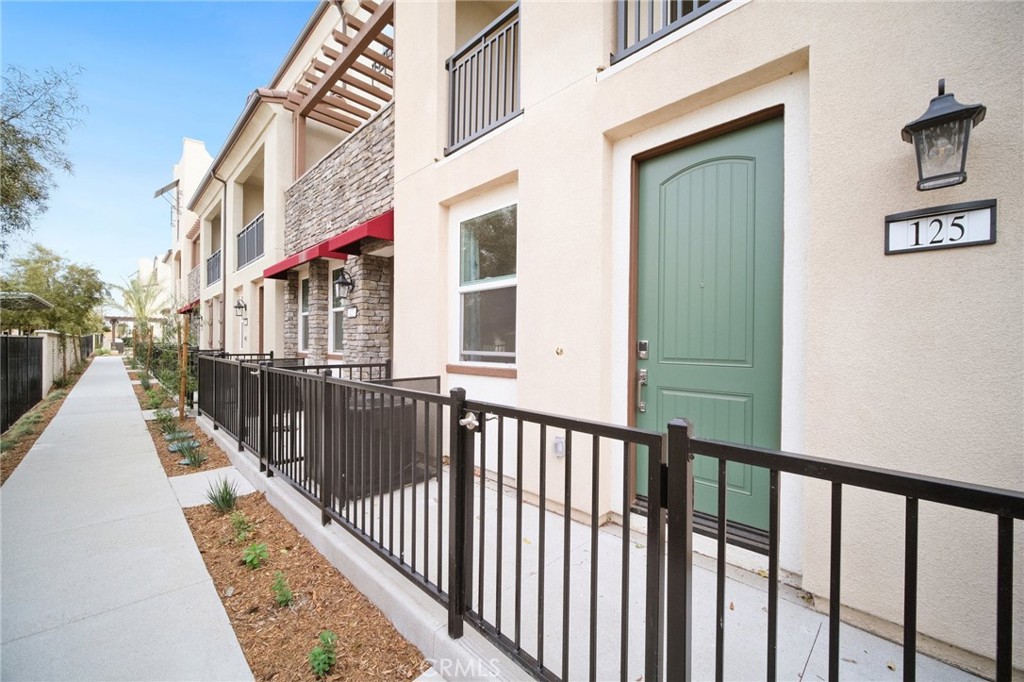 125 Dove Landing Property Photo