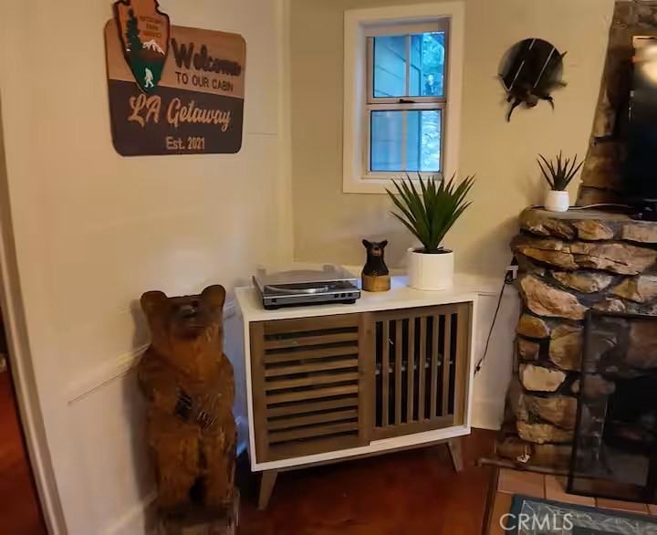 810 Lake Drive Property Photo 6