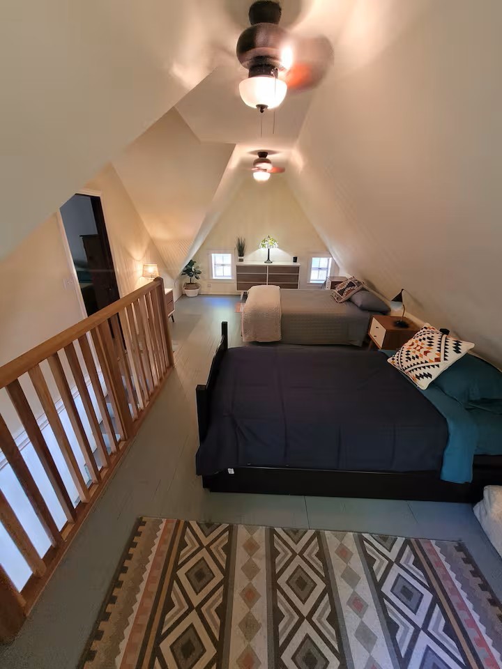 810 Lake Drive Property Photo 10