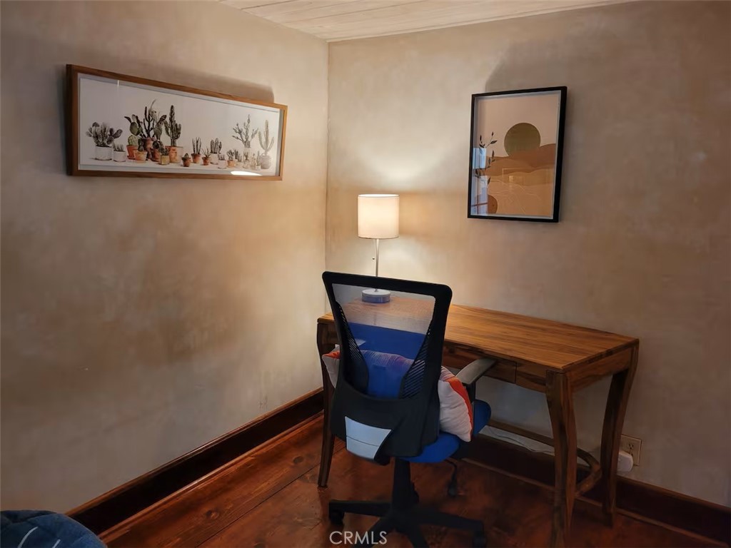 810 Lake Drive Property Photo 21