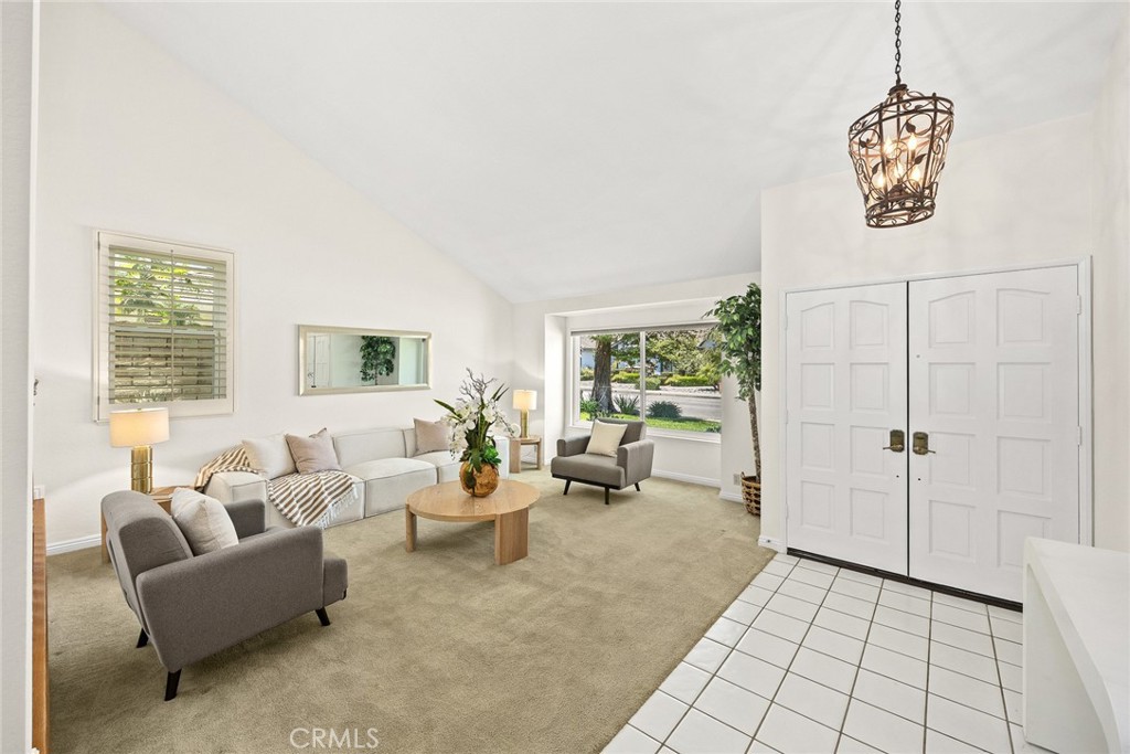 1015 Marengo Drive Property Photo 3