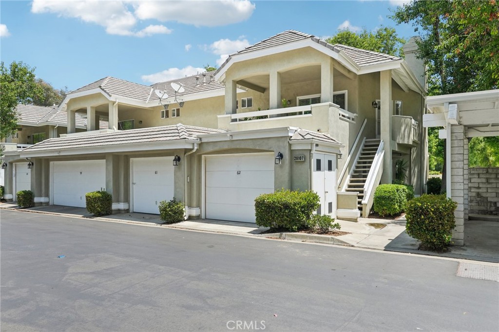 26107 Mcbean 62 Property Photo 1