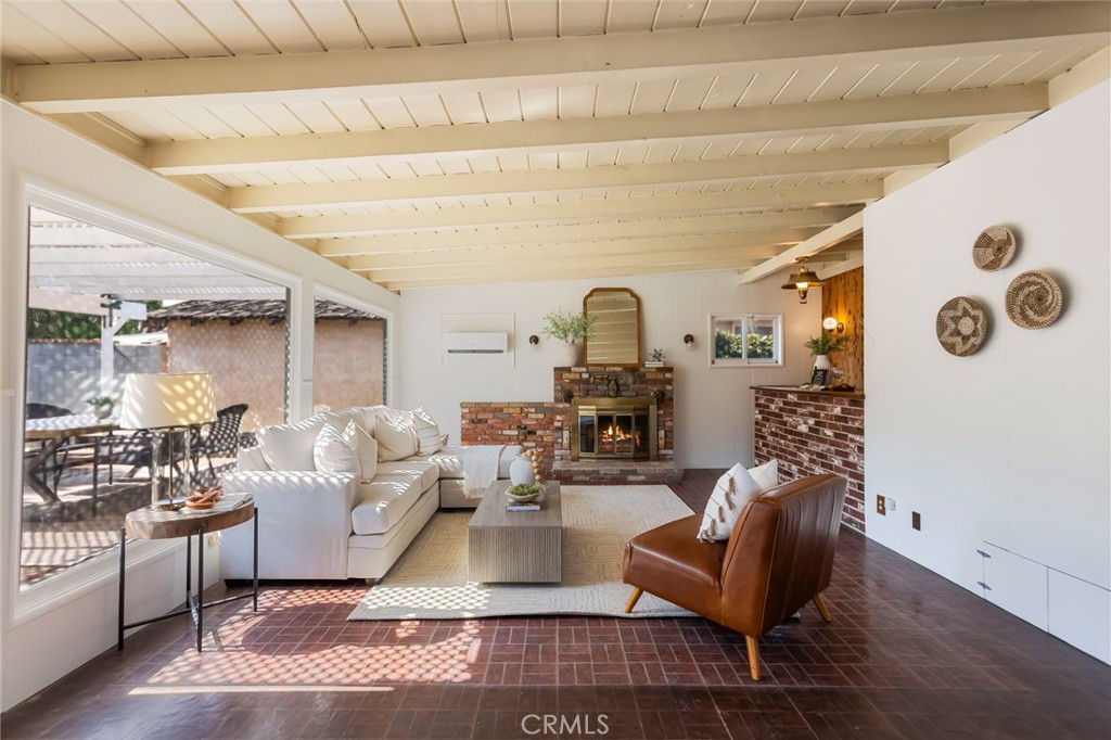 1137 Lafayette Street Property Photo 1