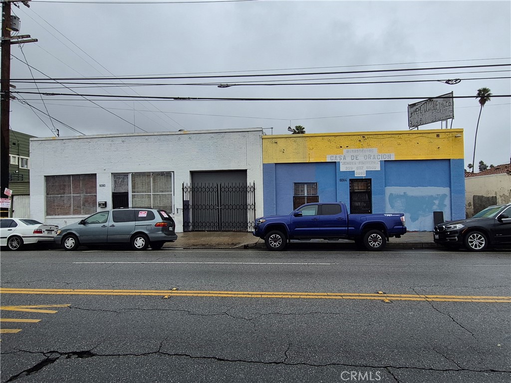 6080 S Hoover Street Property Photo 1