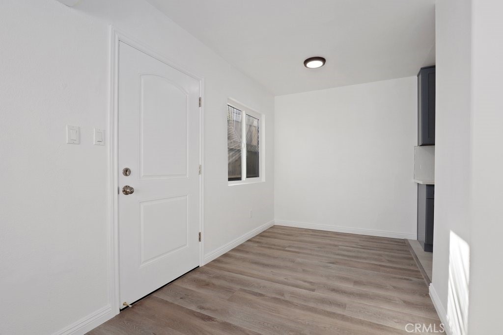 2122 E 10th Street Property Photo 22