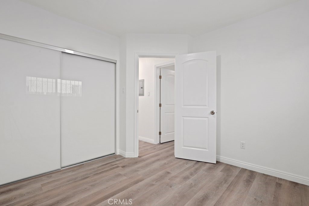 2122 E 10th Street Property Photo 35