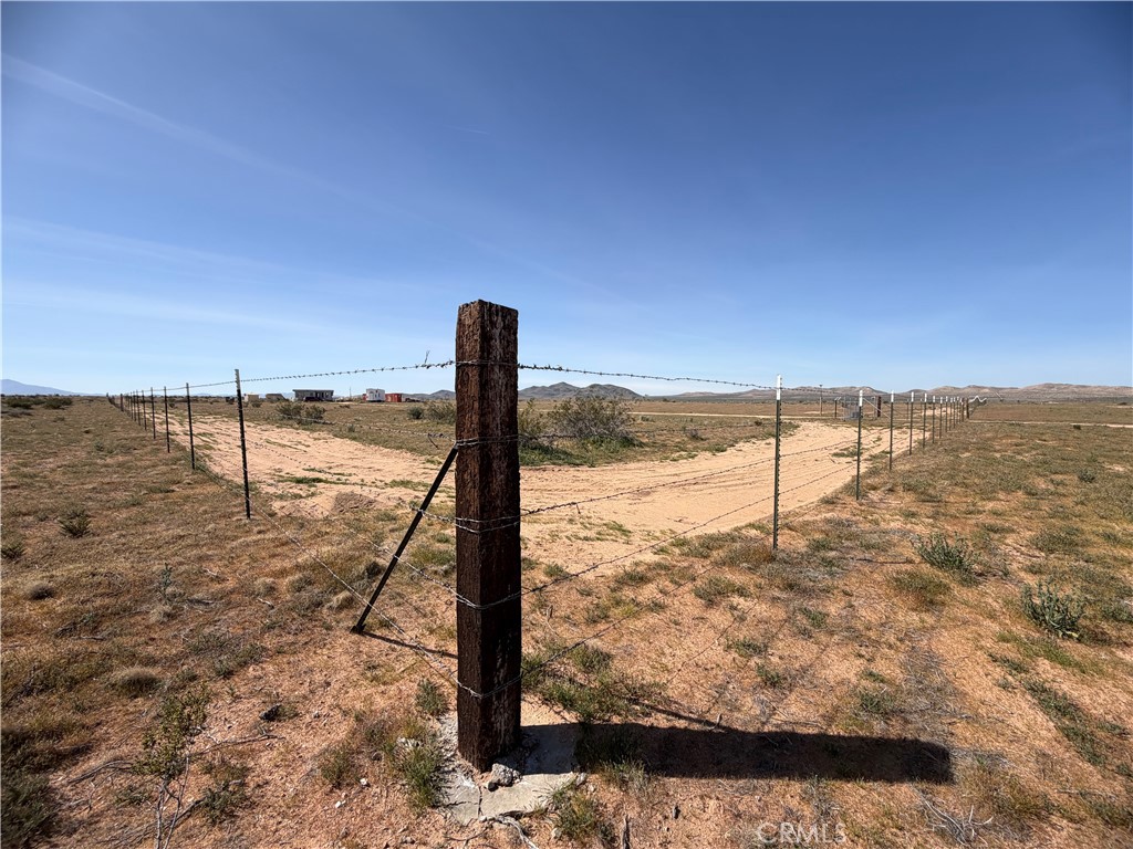 21353 Riverview Property Photo 4