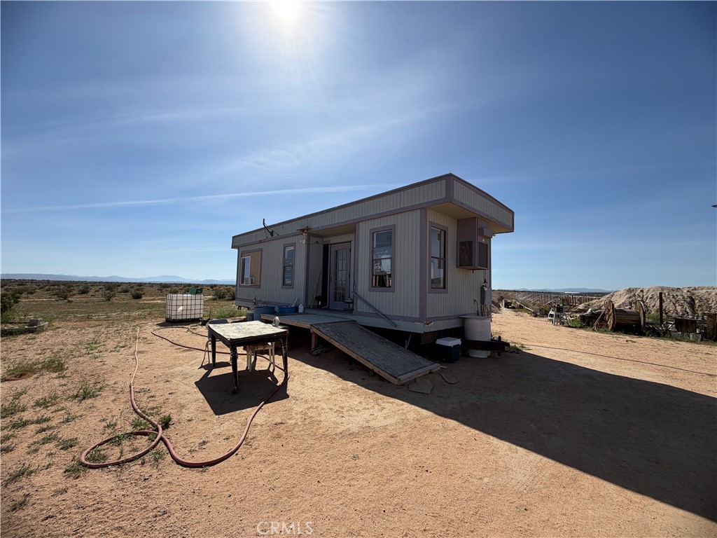 21353 Riverview Property Photo 5