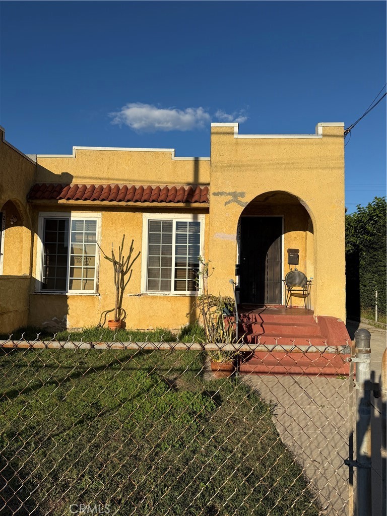 2731 E. Malabar Property Photo 3