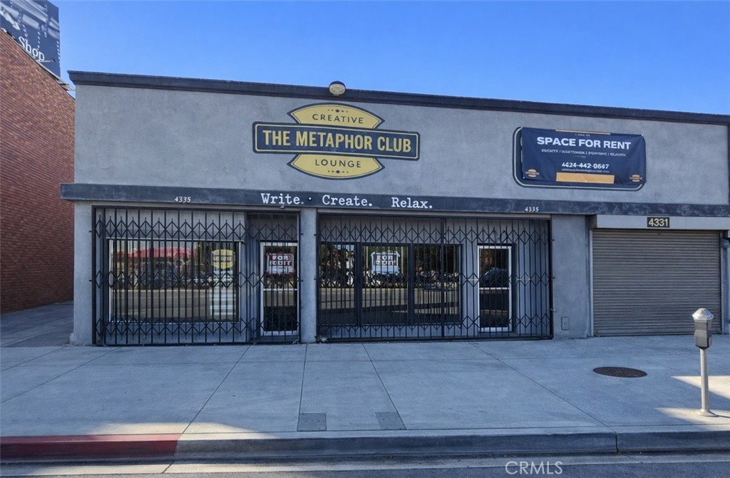4331 Crenshaw Boulevard Property Photo 1