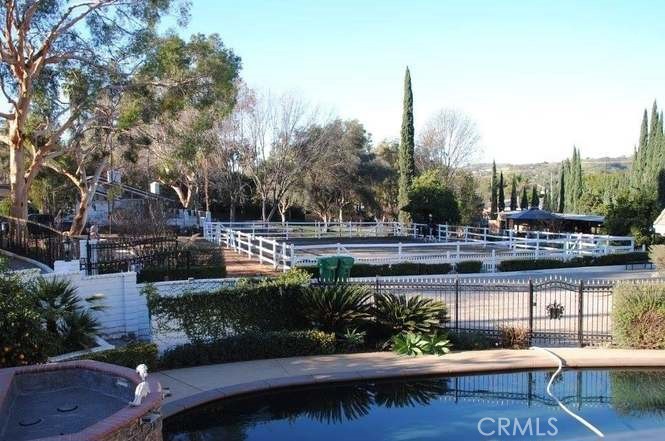 2621 Steeplechase Lane Property Photo 13