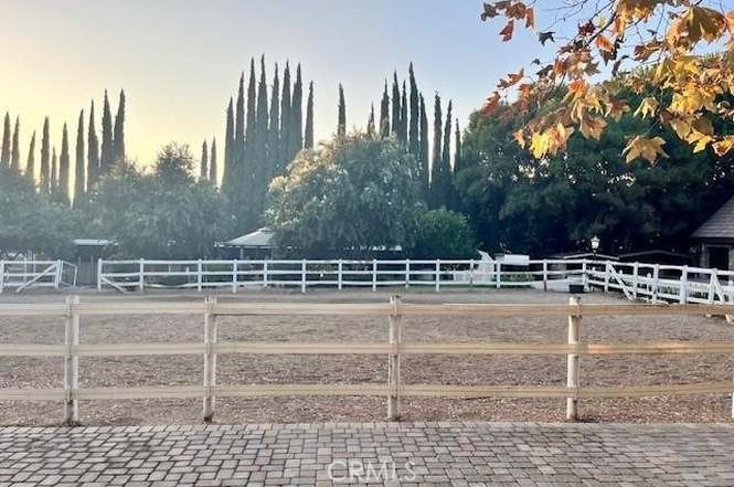 2621 Steeplechase Lane Property Photo 14