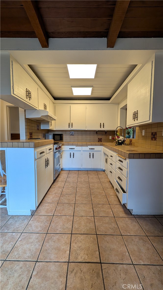 546 Griswold Avenue Property Photo 7