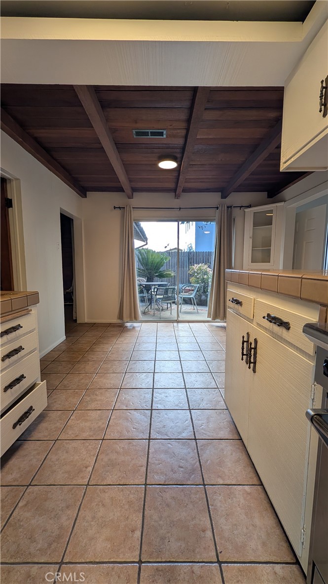 546 Griswold Avenue Property Photo 10