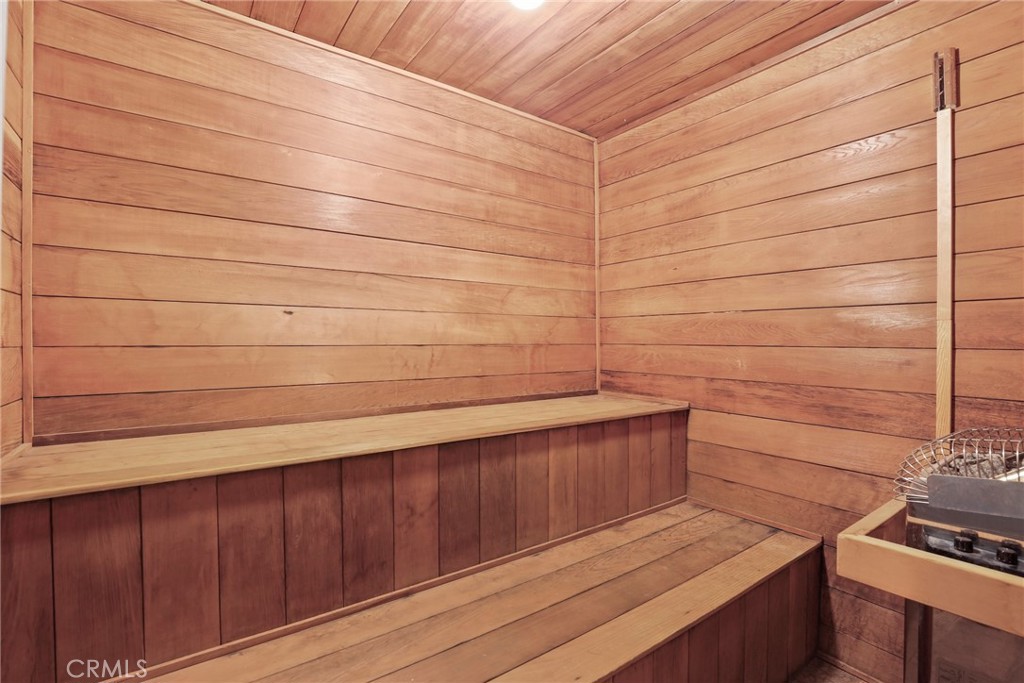 1203 N Sweetzer 118 Property Photo 23