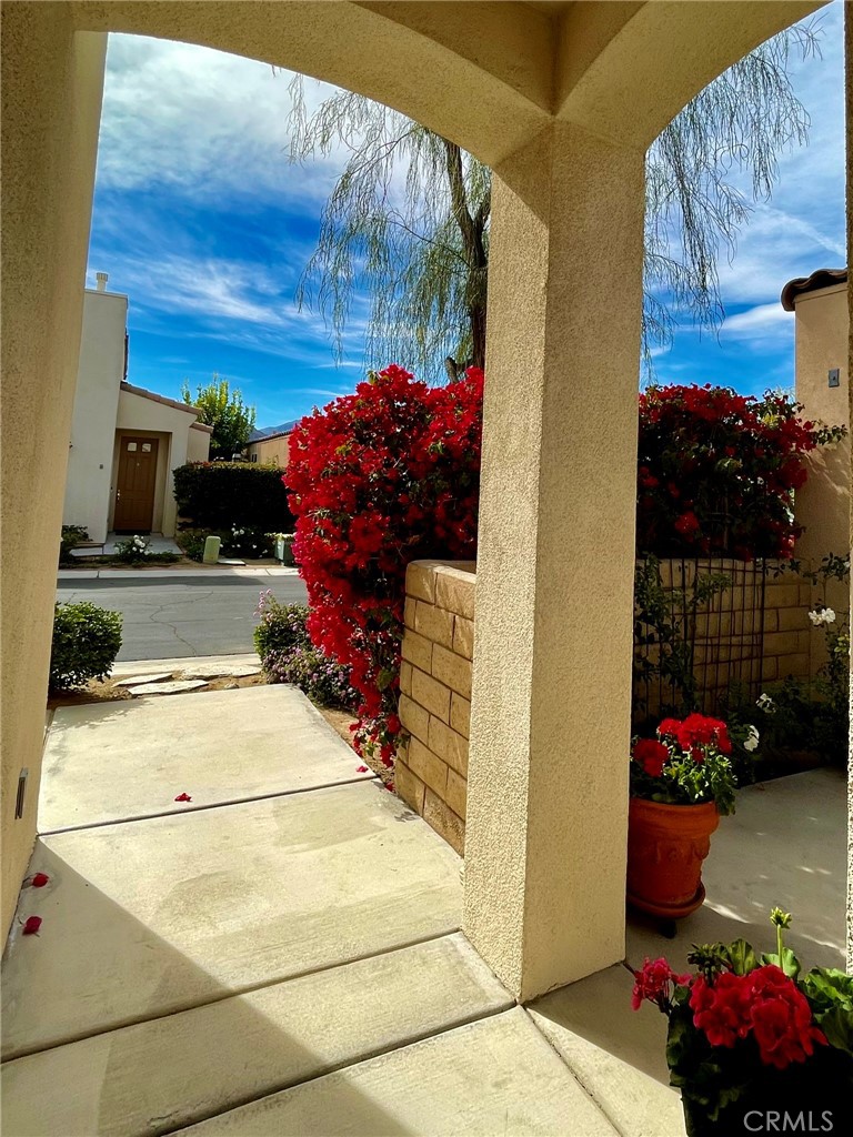 47752 Endless Sky Property Photo 2