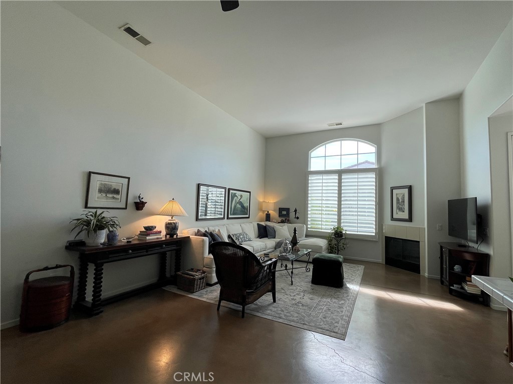 47752 Endless Sky Property Photo 9