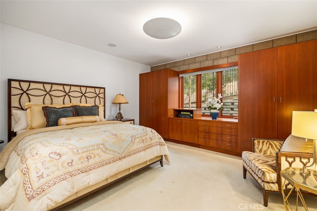2540 Crow Foot Lane Property Photo 18
