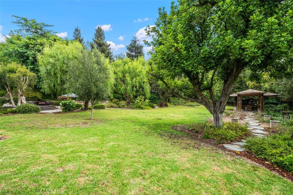 2540 Crow Foot Lane Property Photo 31