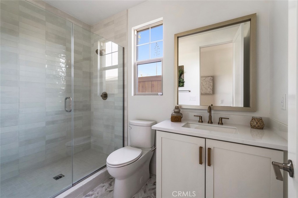 181 E Palm Street E Property Photo 13