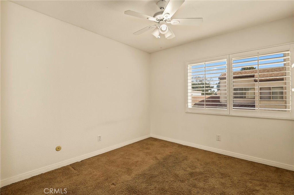 24662 Golfview Drive Property Photo 14