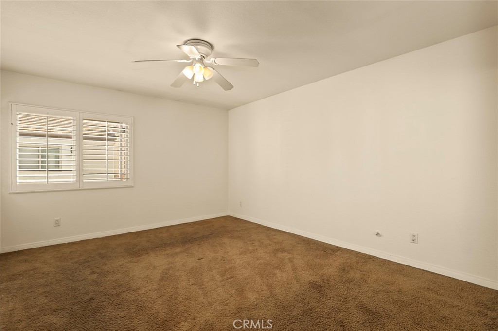 24662 Golfview Drive Property Photo 16
