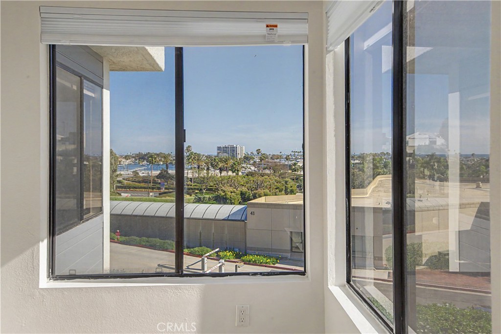 280 Cagney Lane 207 Property Photo 18