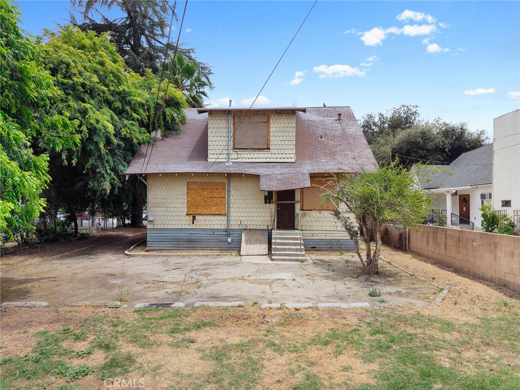 366 E Orange Grove Property Photo 23