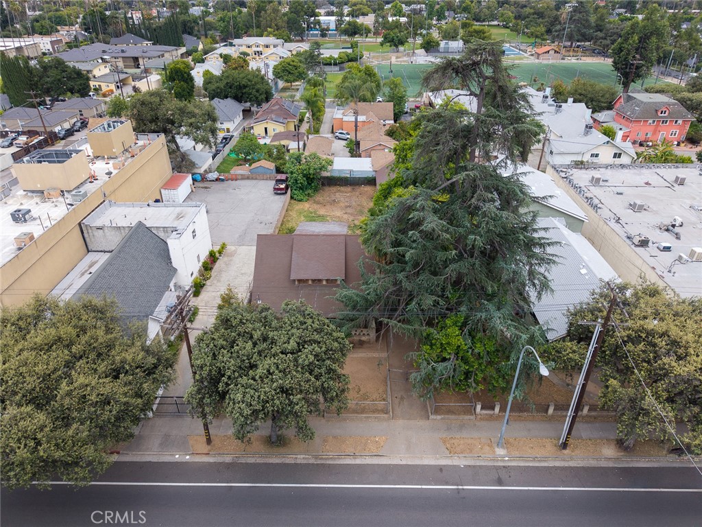 366 E Orange Grove Property Photo 31