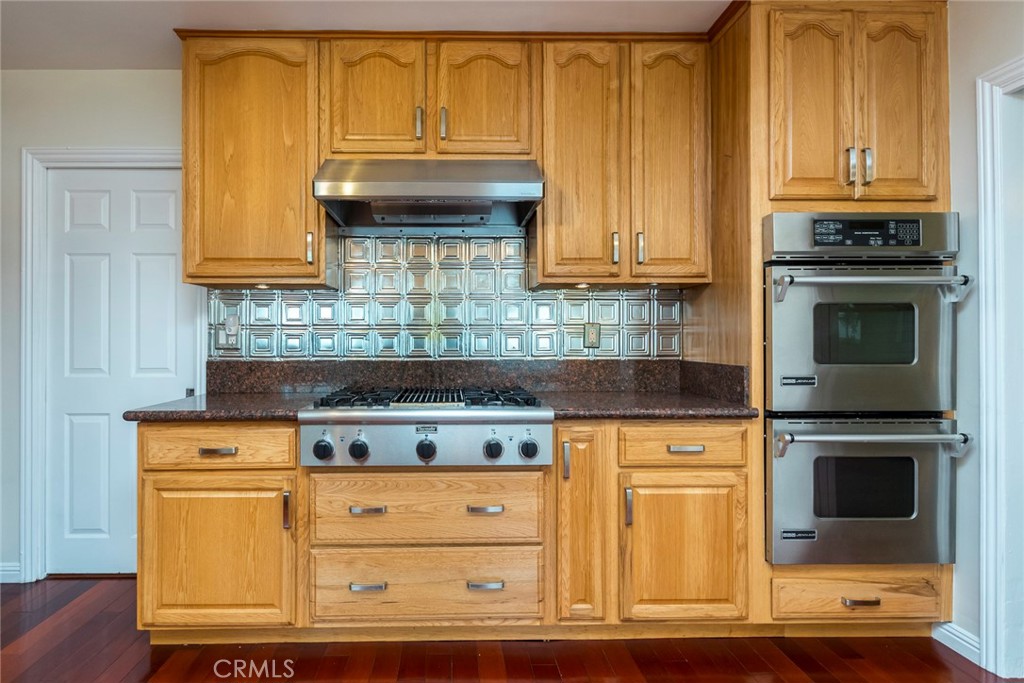 3316 Mills Avenue Property Photo 13